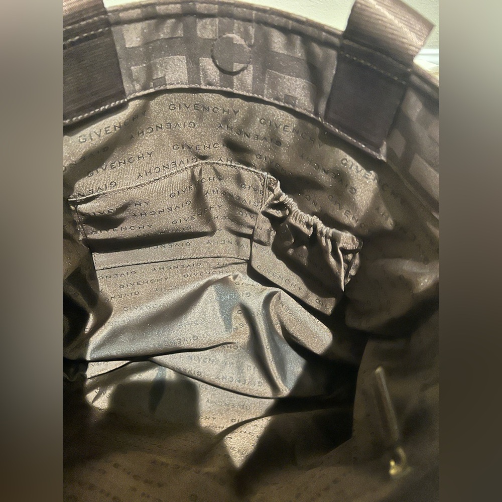 Givenchy 4G Nylon Tote in like new condition - Picture 12 of 13